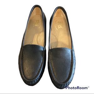SAS Tripad comfort size 7 1/2 leather black loafers narrow fit